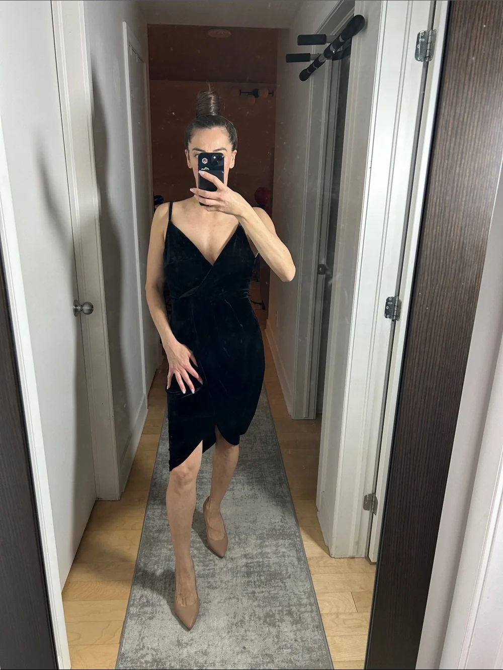 black sparkly mermaid dress Black Floral Sequin Mermaid Prom Dress with Deep V & High Slit LP029   Viniodress